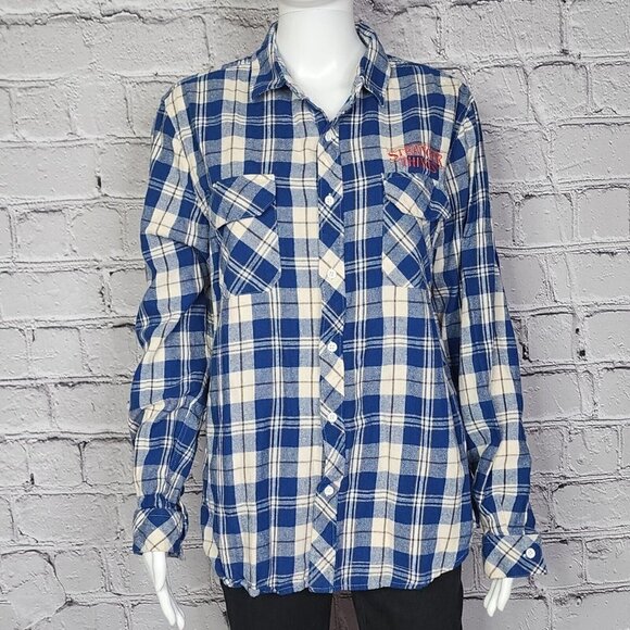 Netflix Stranger Things Plaid Boyfriend Shirt, Women's Medium - Picture 3 of 14